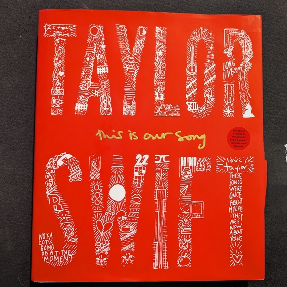 Taylor Swift Fan Made Book - Picture 1 of 1